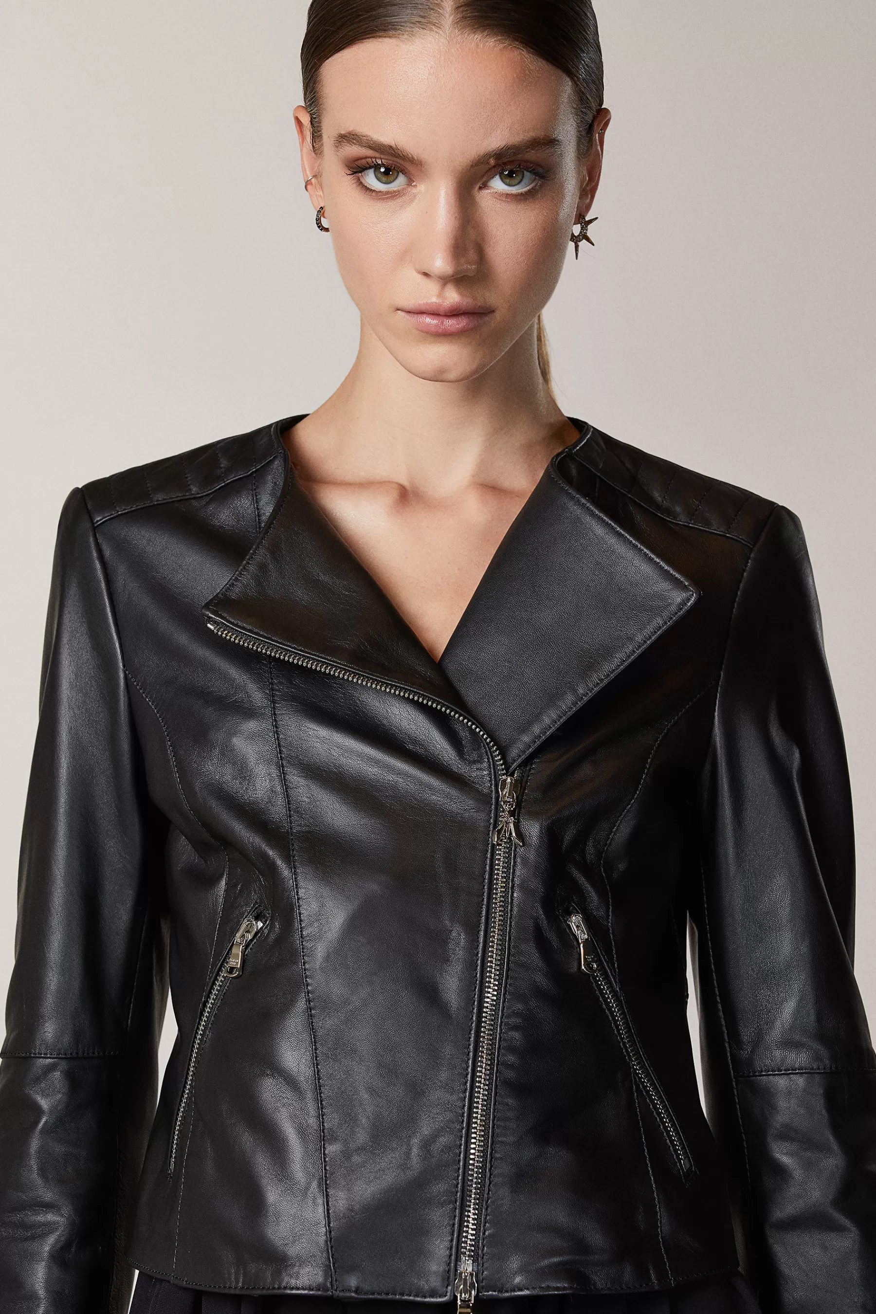 Patrizia Pepe Biker in pelle con impunture