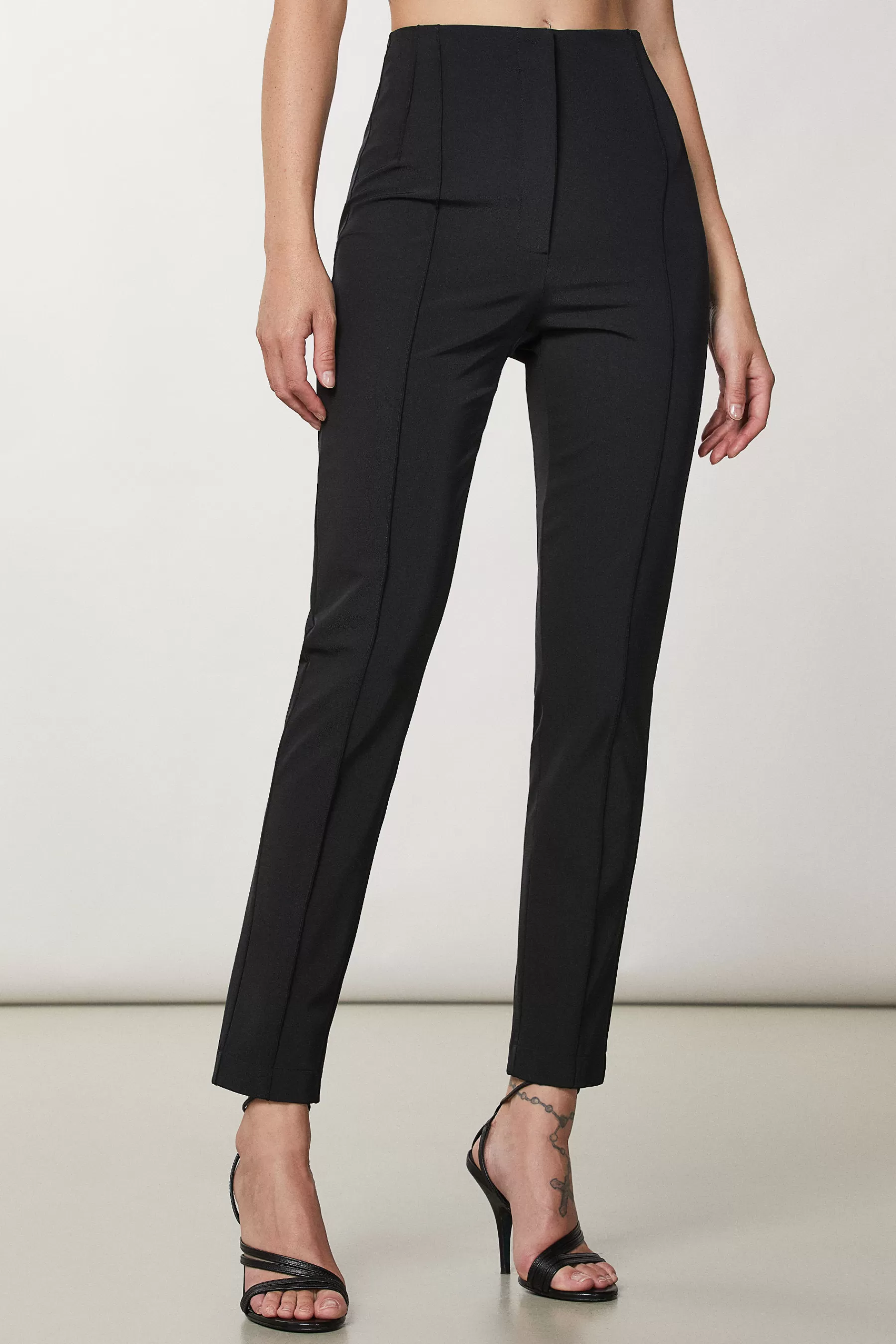 Patrizia Pepe Pantaloni skinny in tessuto tecnico